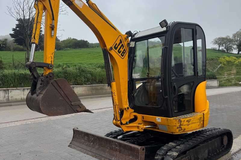 OmecoHub - Immagine JCB 8032Z